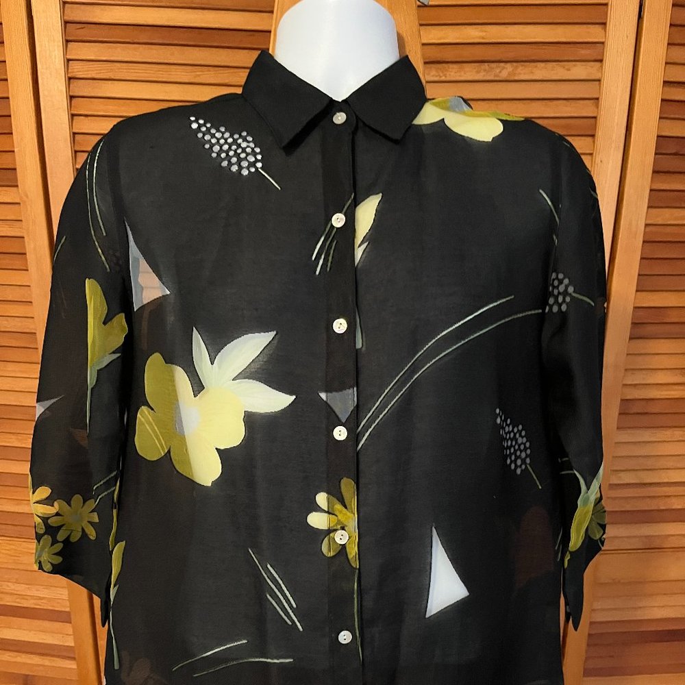 BANANA BAY FINE RESORTWEAR SZ M SHEER BLOUSE/COVER-UP